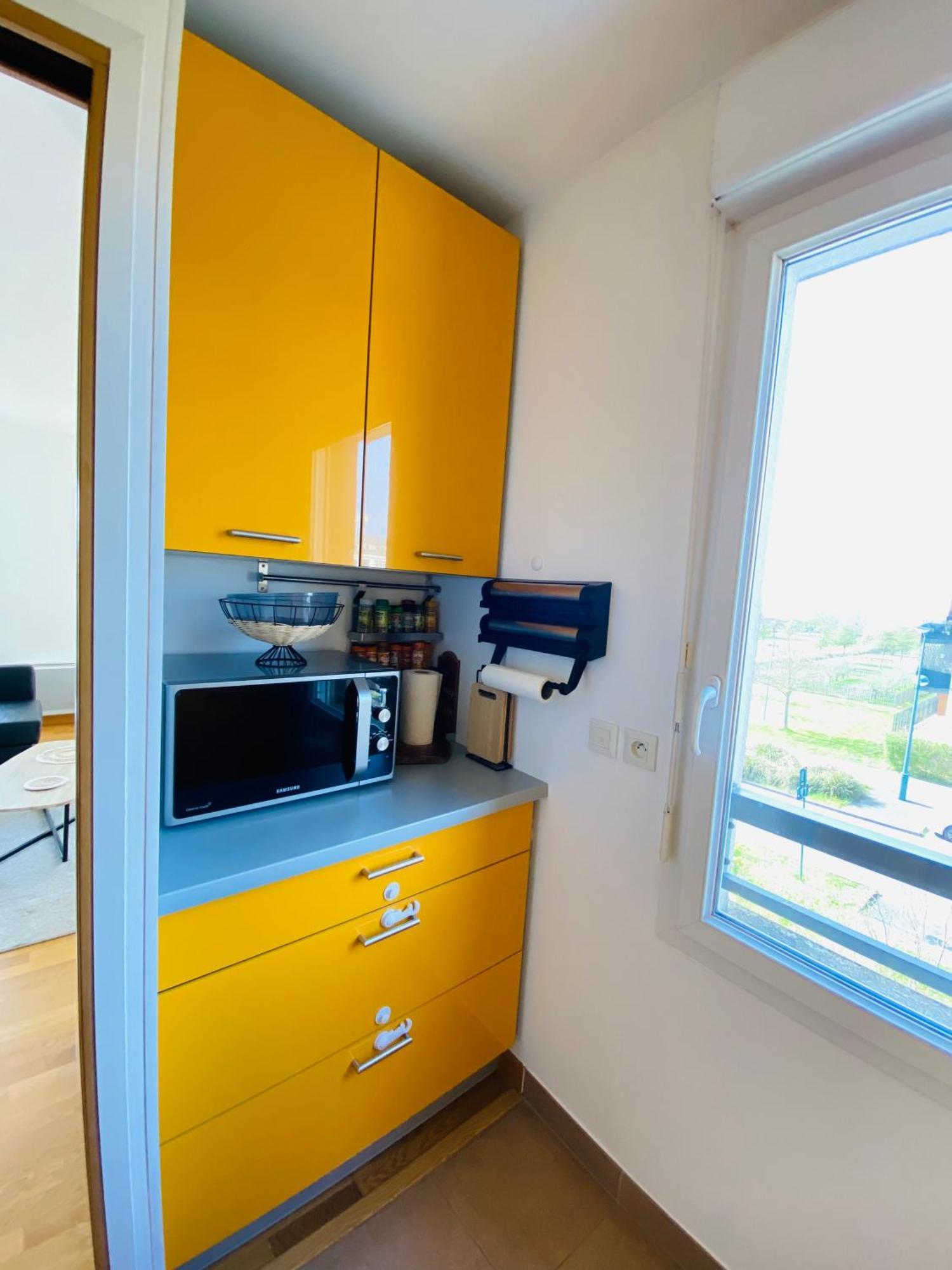 Charmant Appartement 3 Pieces Proche Rer & Disney มองต์เตฮวา ภายนอก รูปภาพ